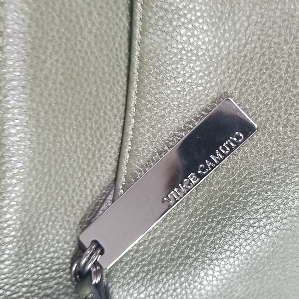 VINCE CAMUTO CROSSBODY BAG IN PINE FOREST NWT - Picture 3 of 8